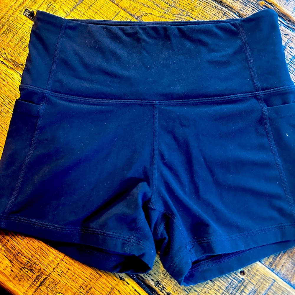 Athleta short bike shorts